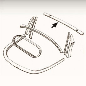 Bois de capote au dessus du pare brise (en bois)8/67-7/71
